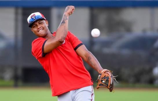 Nacionales dan de baja a infielder dominicano Starlin Castro