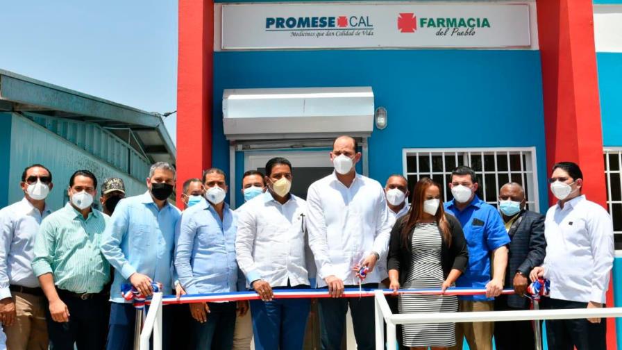 Promese/Cal inaugura dos Farmacias del Pueblo en Valverde