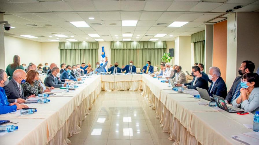 Comisión Bicameral inicia estudio del proyecto de ley de Código Penal 