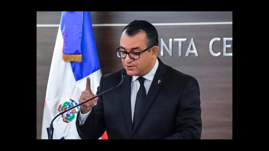 Presidente de la JCE dice leyes no sancionan recursos ilícitos a partidos Presidente de la JCE dice leyes no sancionan recursos ilícitos a partidos