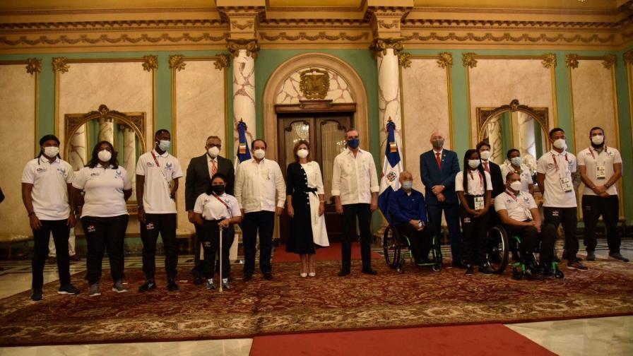 Presidente y vicepresidenta homenajean a delegación dominicana en juegos paralímpicos Presidente y vicepresidenta homenajean a delegación dominicana en juegos paralímpicos