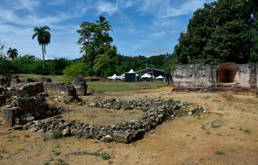 Sugieren construir un templo memorial en las Ruinas de La Vega Vieja 