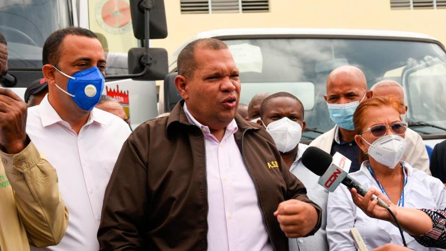 Alcaldía SDN adquiere camiones y equipos para la limpieza de pozos sépticos