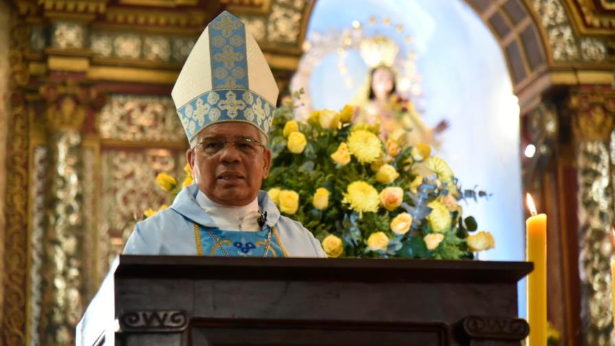 Ozoria Acosta: mal manejo de los recursos del país lleva a la esclavitud a las familias dominicanas