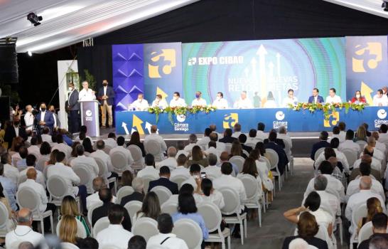 Luis Abinader anuncia inversión de RD$42 mil millones en obras para Santiago