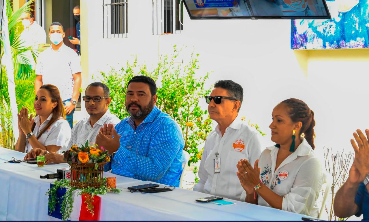 Autoridades altagracianas.