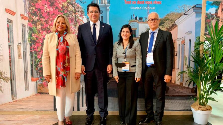 ProDominicana explora oportunidades en la feria turística Top Resa en Francia
