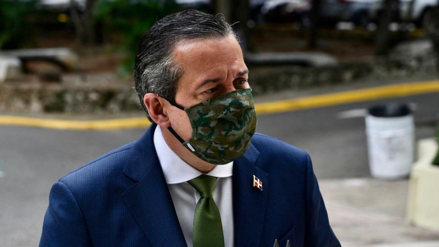 Medio Ambiente presentará este viernes informe sobre muerte de peces en Barahona