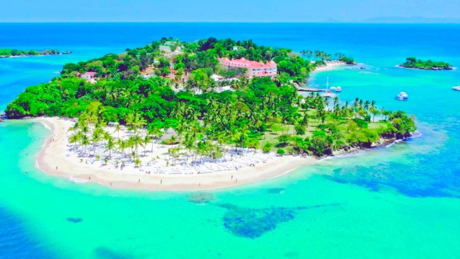 Dominicanos crean aplicación móvil con realidad aumentada para desarrollo de turismo RD