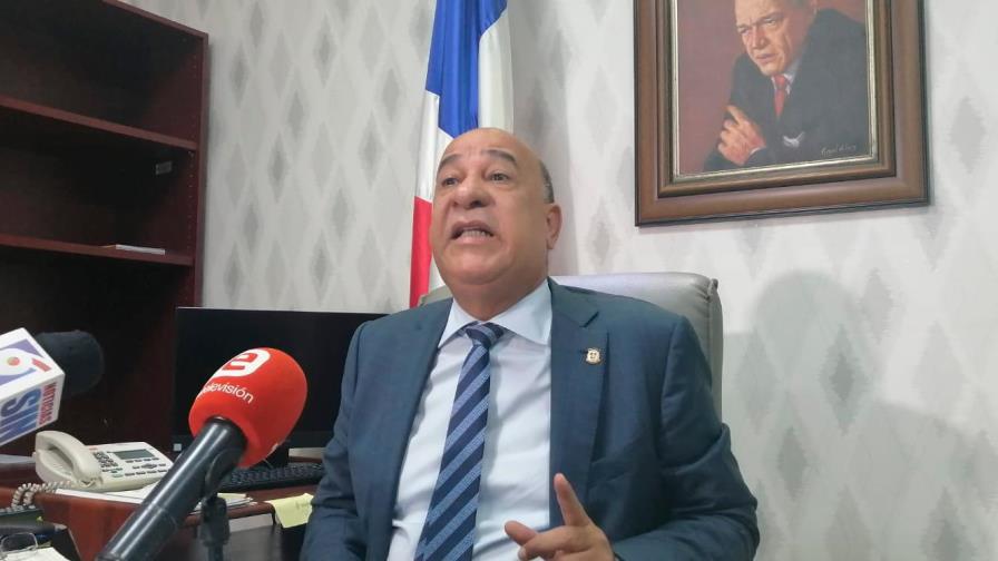 Sobre tarjeta de vacunación: legisladores creen derechos colectivos superan los individuales