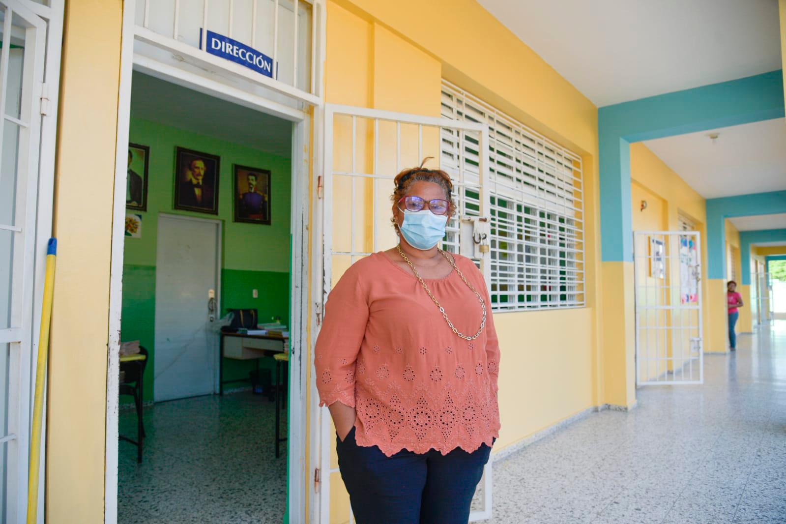 Juana María Rosa, directora de la escuela Fidel Ferrer.