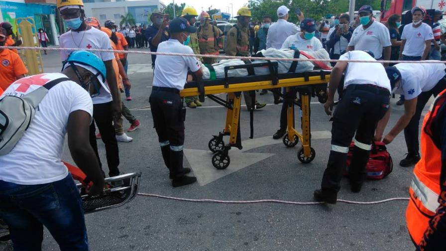 Instituciones realizan simulacro de terremoto en Higüey Instituciones realizan simulacro de terremoto en Higüey