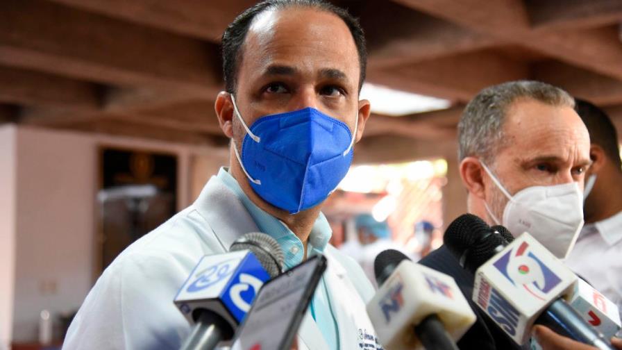 Salud Pública advierte no autorizó jornada de vacunación en ayuntamiento de Santiago Salud Pública advierte no autorizó jornada de vacunación en ayuntamiento de Santiago