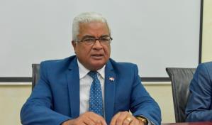 Director de CEA dice es sospechoso que 175 desvinculados no hayan retirado cheques por prestaciones