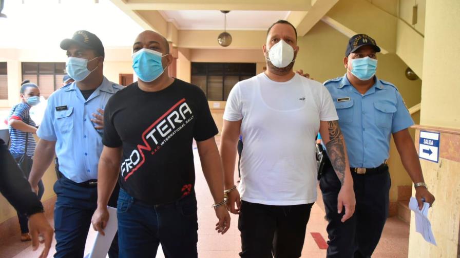 Aplazan medidas de coerción contra implicados en caso Falcón