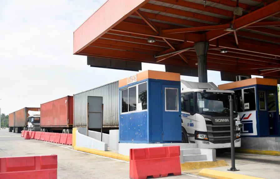 Comienza plan que busca sacar del tránsito del Distrito Nacional a 22 mil camiones 