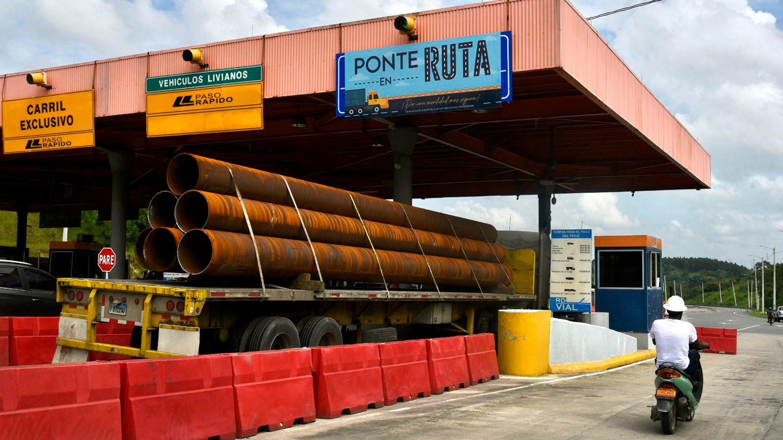 Ponte en ruta, caseta destinada a supresión pago de peaje / Neal R. Cruz 