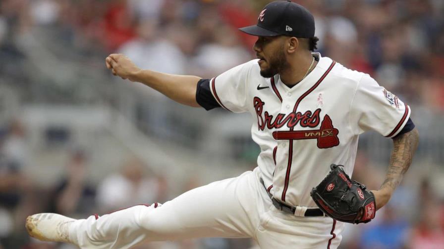 Dominicano Ynoa fuera de la rotación de los Bravos para SM Dominicano Ynoa fuera de la rotación de los Bravos para SM