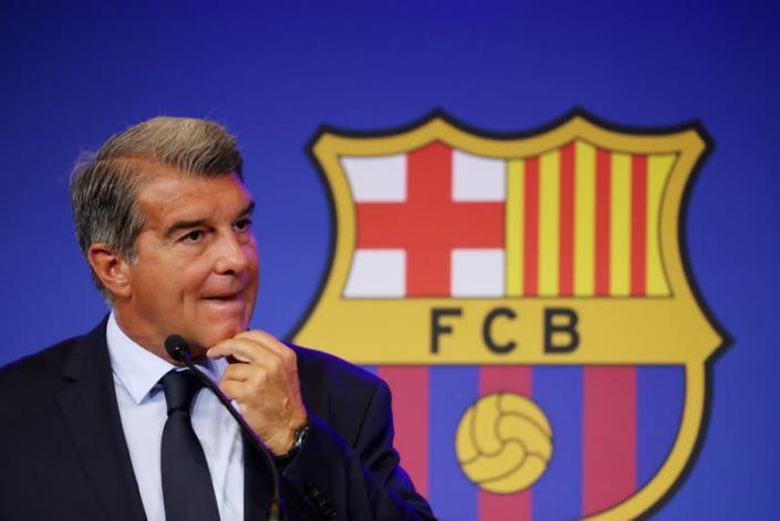 Lo afirma  presidente del Barcelona: debió haber destituido antes a Koeman