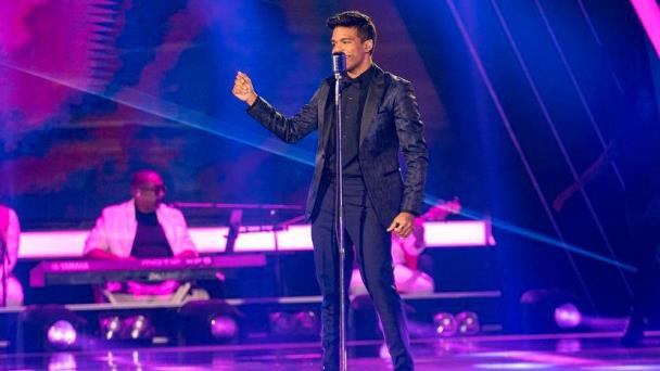 Yohan Amparo gana primera temporada de The Voice Dominicana