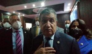 Julito Fulcar tilda de fresco e irrespetuoso a Gustavo Sánchez