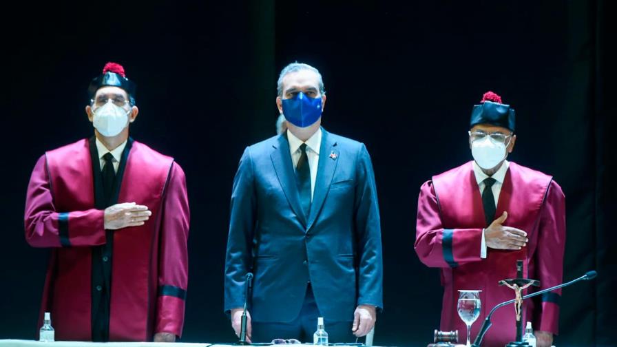 Abinader y jueces del Tribunal Constitucional conmemoran 177 aniversario de la Carta Magna 