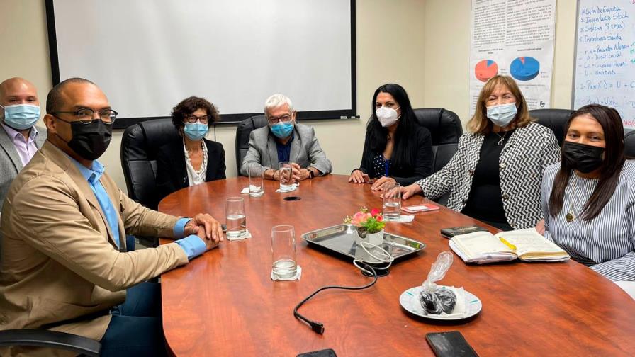 Programa de Medicamentos Alto Costo se reúne con entidades especializadas en cáncer