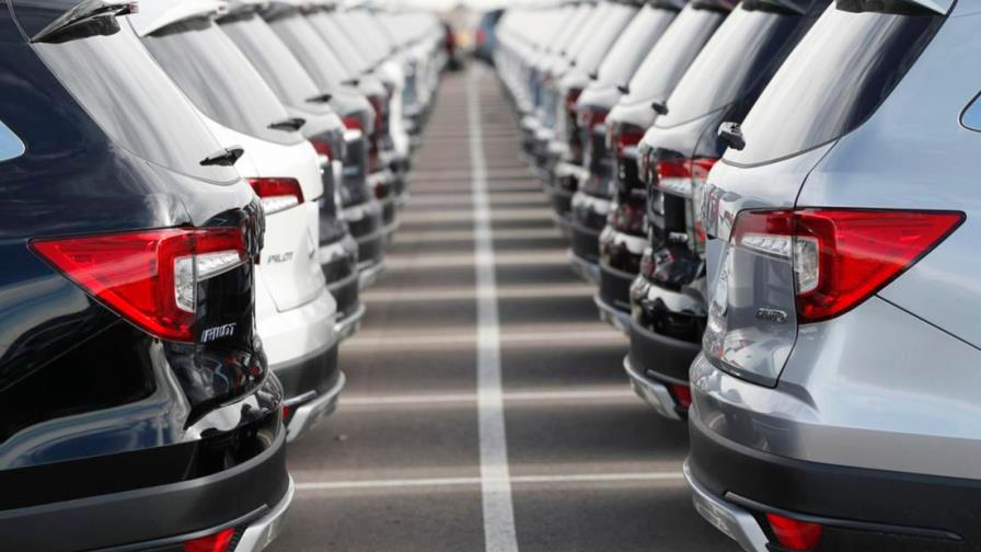 Piden corregir distorsiones en importación de vehículos en carta enviada al presidente Abinader 