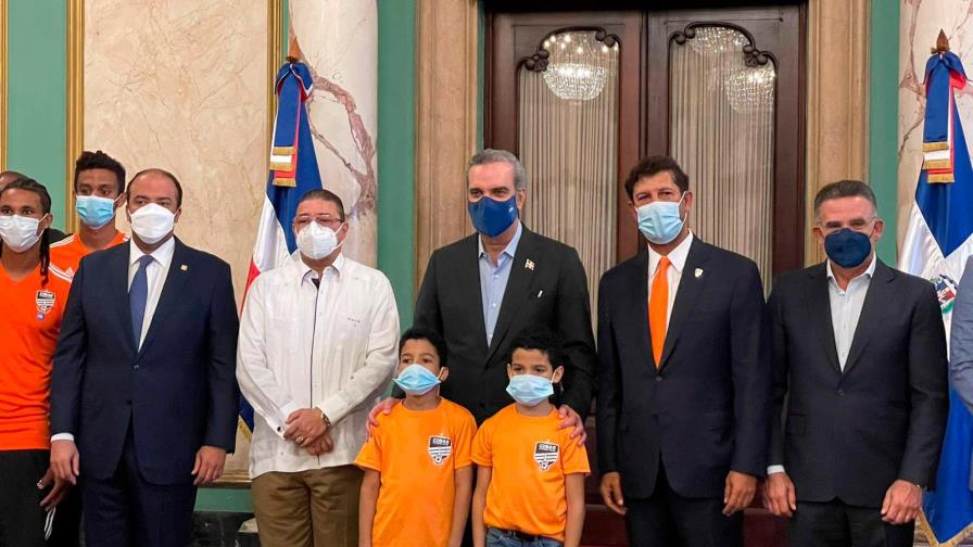 Luis Abinader: “Seguiremos apoyando todos los deportes”