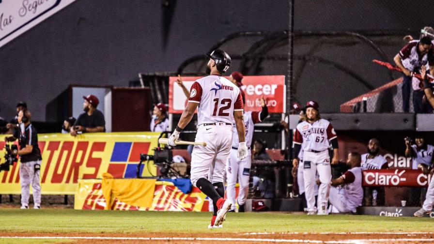 Gigantes se adueñan del primer lugar a palos limpios Gigantes se adueñan del primer lugar a palos limpios