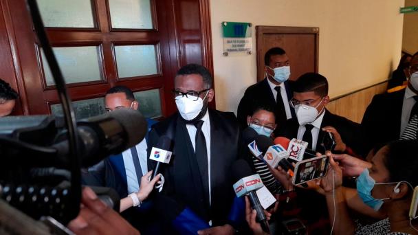 Wilson Camacho dice corrupción no puede esconderse en un rango militar