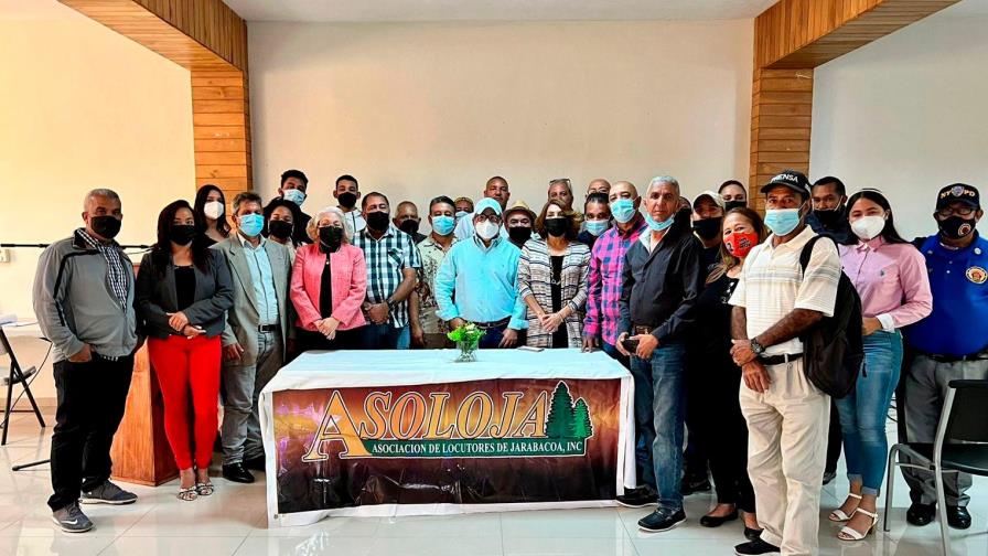 Napoleón de la Cruz destaca retos de los noticieros de la televisión 