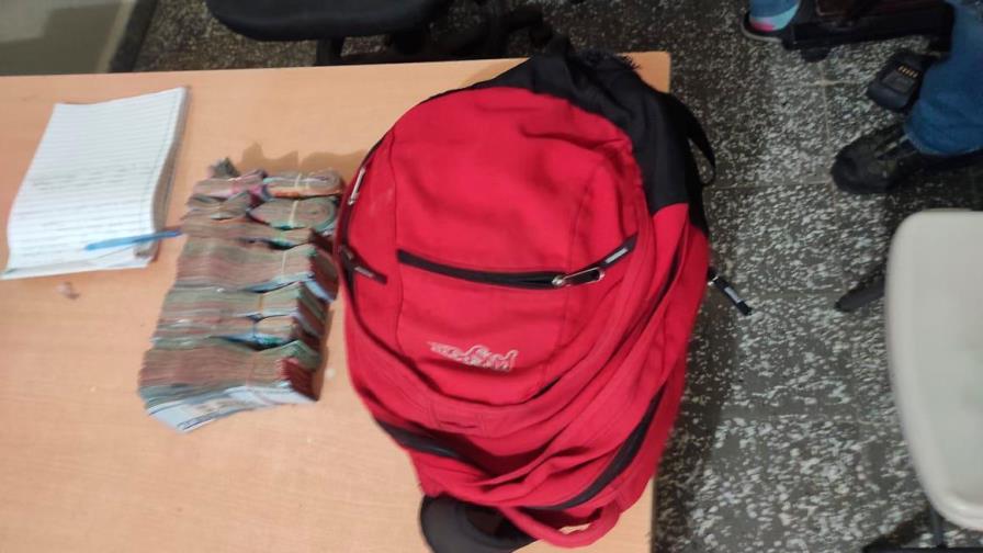 Apresan a otro haitiano que intentó sacar del país más de un millón de pesos 