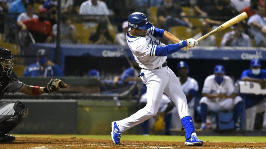 Alcántara pega jonrón, Abreu lanza bien y Licey vence al Escogido
