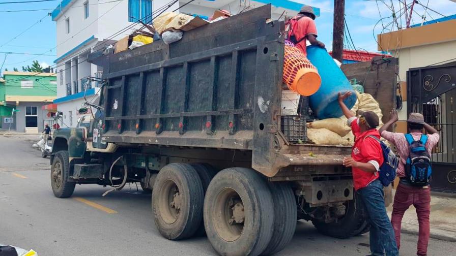 Alcaldía de Higüey renta entre 13 a 14 camiones cada mes para recoger basura 
