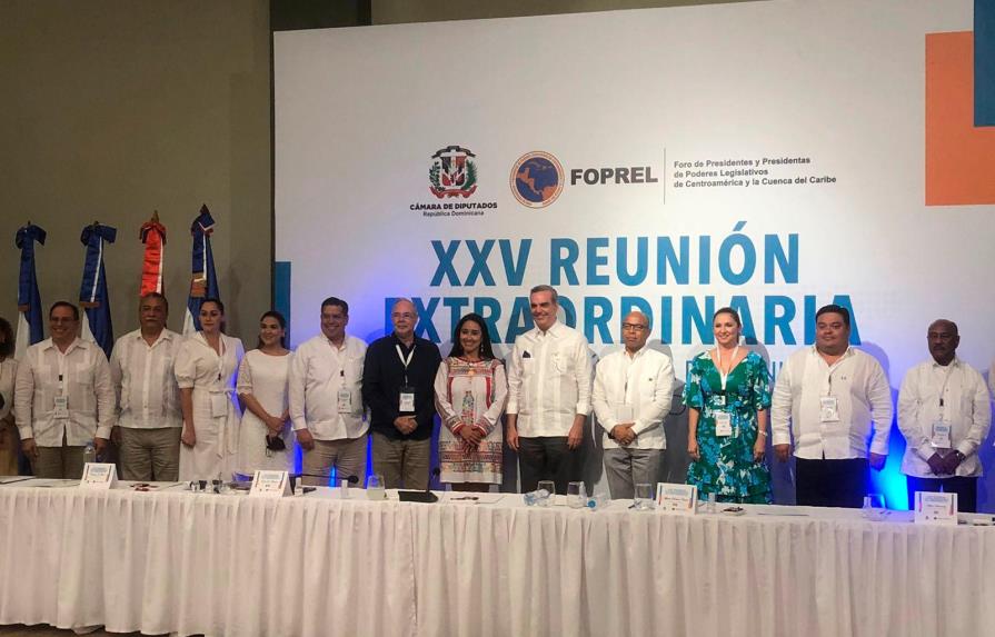 Presidente Abinader participa en la XXV Reunión Extraordinaria de Foprel en Punta Cana 