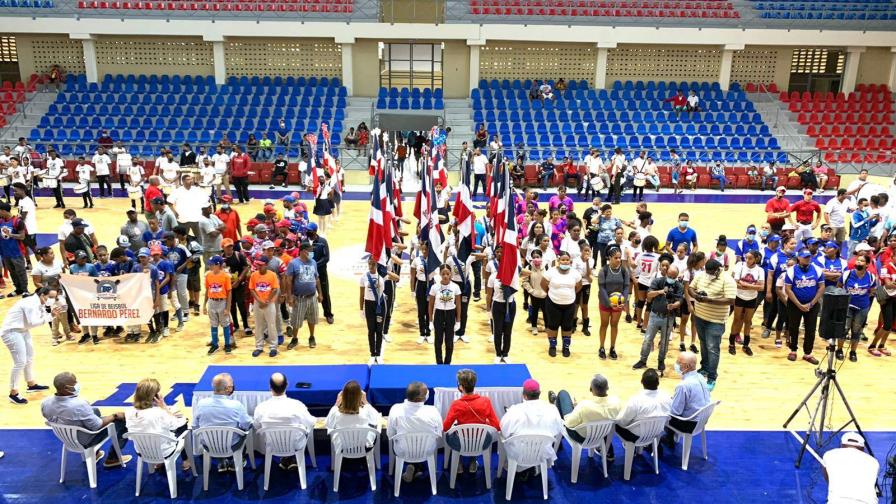 Puerto Plata inaugura primer festival deportivo navideño Puerto Plata inaugura primer festival deportivo navideño