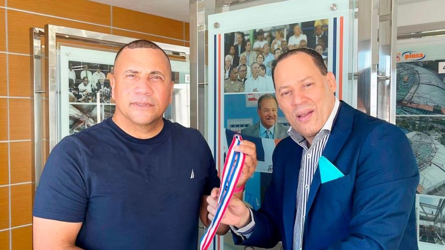 Eligen a Franklin Mirabal “Narrador Deportivo del Año” en NY