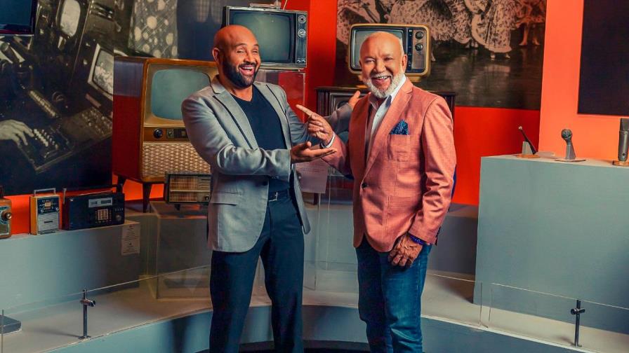 “Comiéndonos la historia” con Jochy Santos y Juan Carlos Albelo, llega a la televisión 