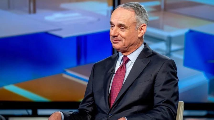 Rob Manfred, comisionado de béisbol de MLB, reitera deseo de lograr pacto