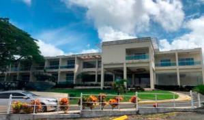 Médicos de El Seibo valoran hotel Santa Cruz sea convertido en hospital oncológico