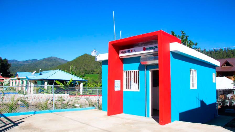 Inauguran Farmacia del Pueblo en Jarabacoa 