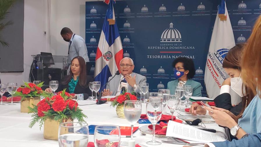 Gobierno ha entregado casi el 80 % de la regalía pascual a servidores públicos