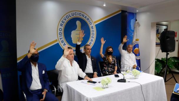 El PRM aprueba a unanimidad reforma estatutaria