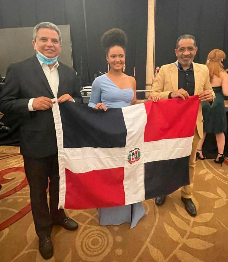 Dominicana pasa a la final del Festival Internacional de la Canción Punta del Este