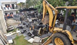 Hacienda destruye 4,462 máquinas tragamonedas y equipos confiscados