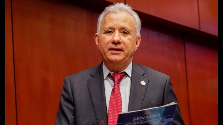 Senador afirma que la corrupción debe ser perseguida sin distinción Senador afirma que la corrupción debe ser perseguida sin distinción