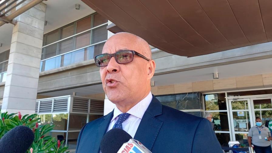 Somete por alegada corrupción al exdirector del Instituto de Bienestar Estudiantil Somete por alegada corrupción al exdirector del Instituto de Bienestar Estudiantil