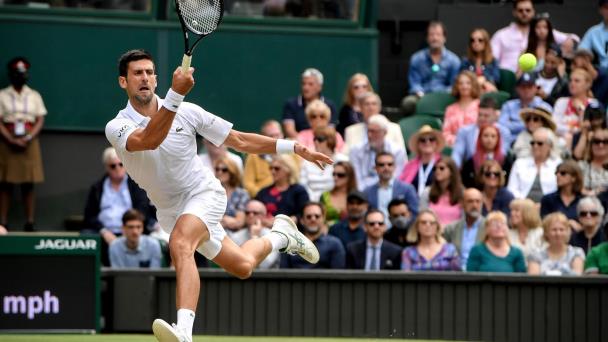 Djokovic se clasifica para su décima semifinal en Wimbledon