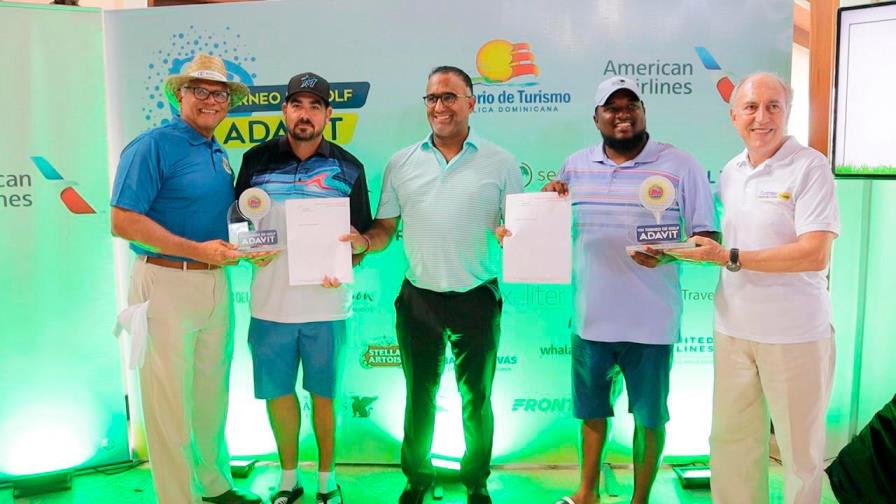 Ramírez y Rodríguez conquistan el octavo torneo de golf de Adavit Ramírez y Rodríguez conquistan el octavo torneo de golf de Adavit